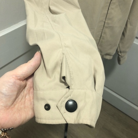 Eddie Bauer spring jacket size medium - Picture 6 of 8